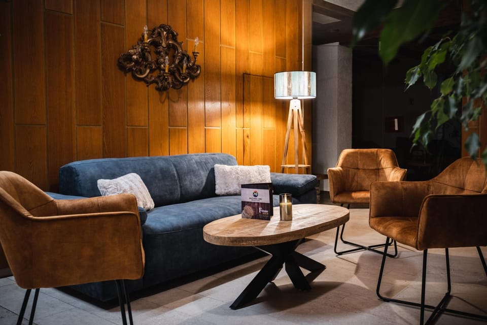 Bar/lounge
