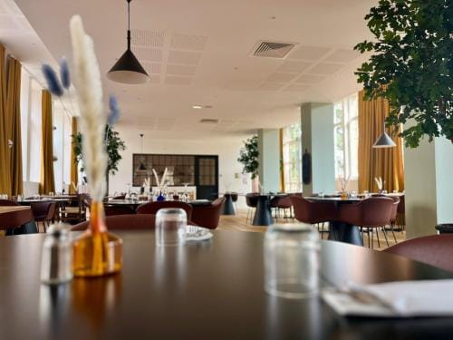 Residence Services Seniors MONTANA CHARTRES Hotel in Chartres