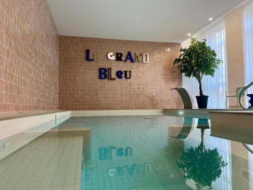 Residence Services Seniors MONTANA CHARTRES Hotel in Chartres