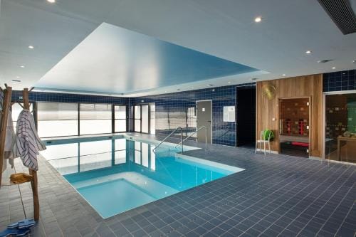 DOMITYS LA CALYPSO Hotel in Brest