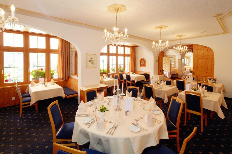 Hotel Laaxerhof Hotel in Canton of Grisons