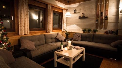 Haus Innerwald by Chatel Reizen Hotel in Soelden