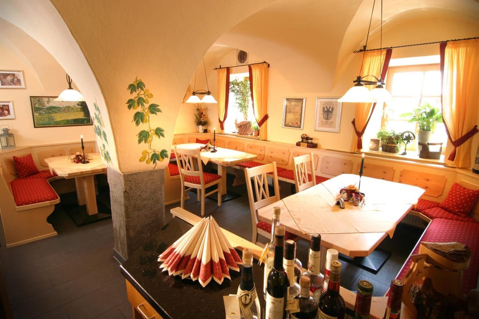 Landgasthof Reichsadler Inn in Bavaria