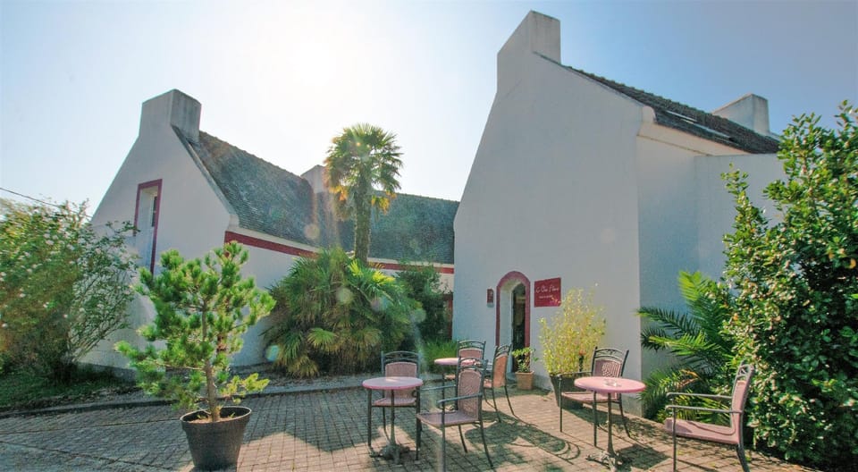 Hotel Le Clos Fleuri Hotel in Brittany