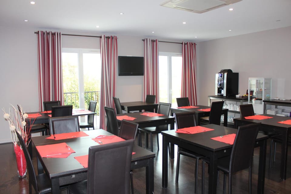 Hotel Le Domaine des Vignes Ampuis Lyon Sud Vienne Hotel in Auvergne-Rhône-Alpes