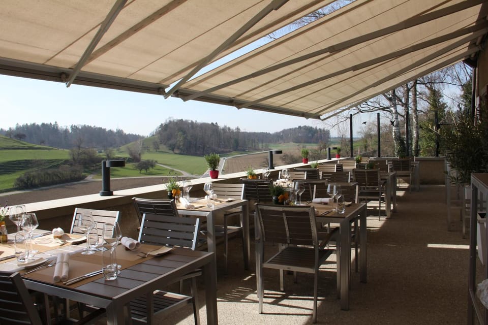 Hotel & Restaurant Schloss Schwandegg Hotel in Schaffhausen, Switzerland