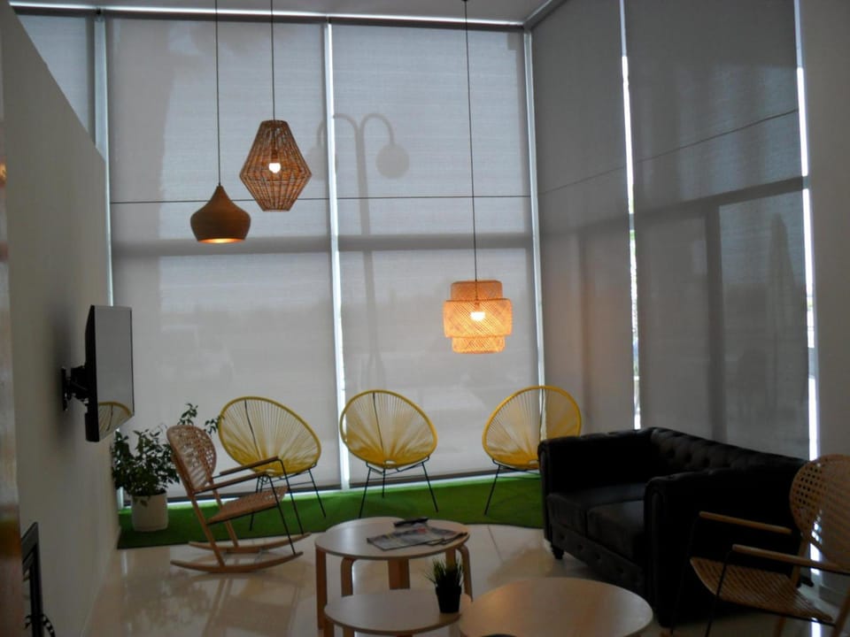 Shared lounge/TV area