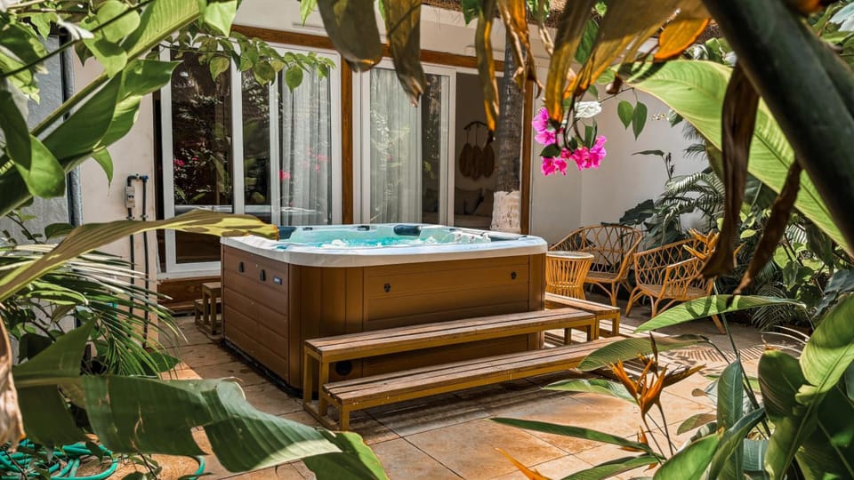 Hot tub