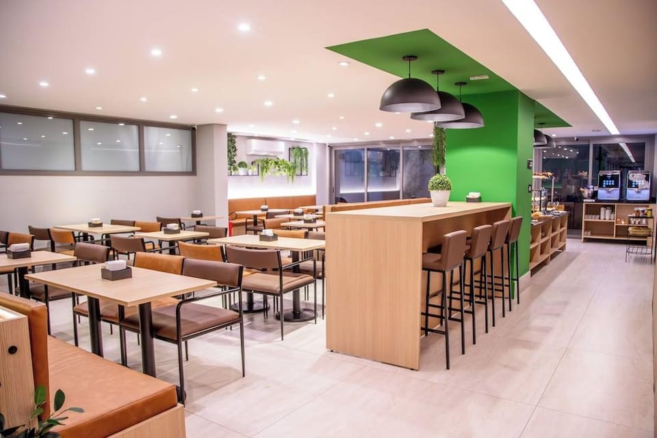 Cozzy Suites Hotel in Sao Paulo City