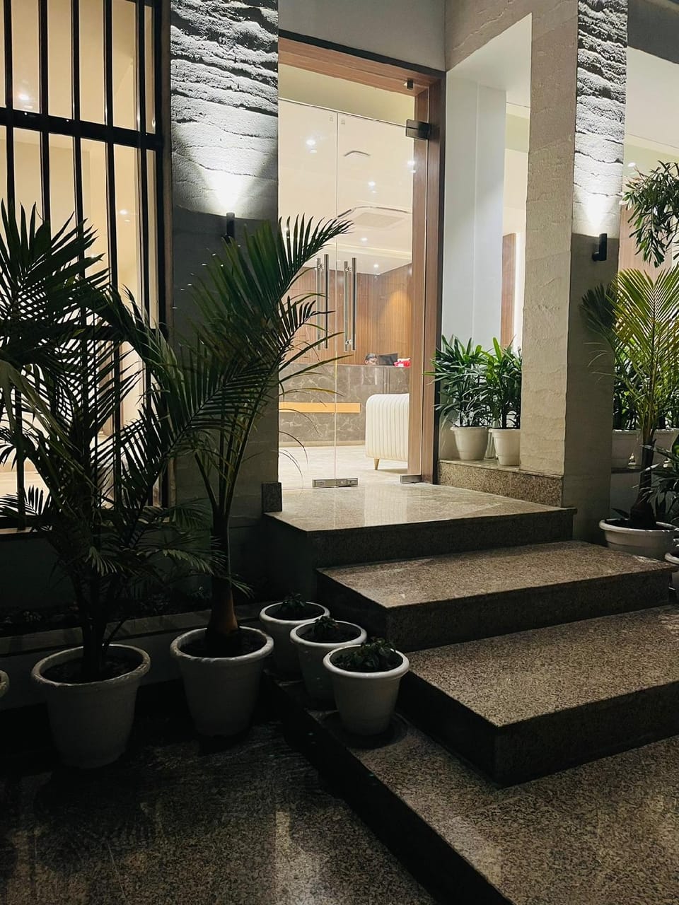 HOTEL THE ROYAL VISTA Hotel in Varanasi