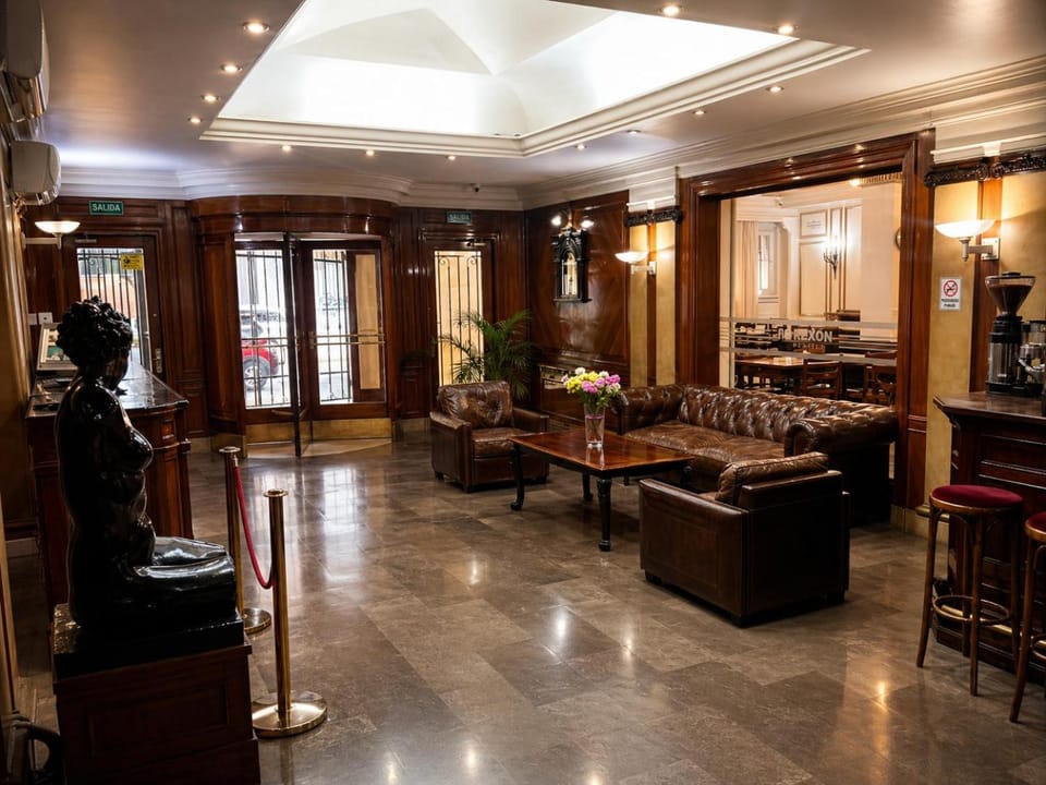Hotel Lyon by MH Hotel in Buenos Aires