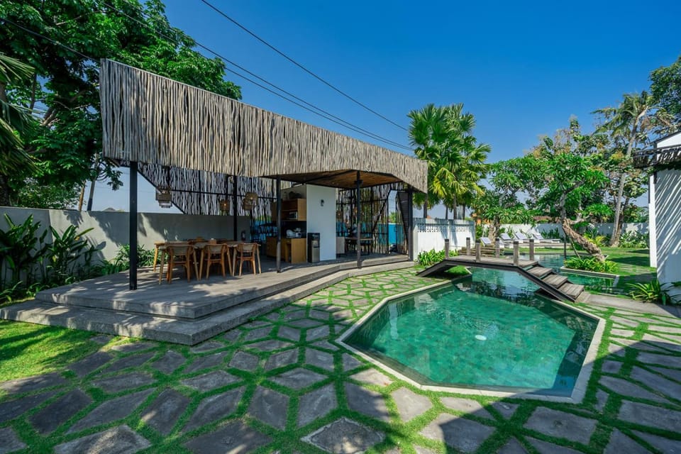 The Wave Hotel in North Kuta