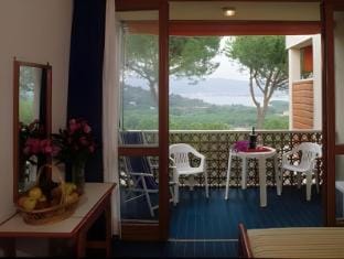 Hotel Marina 2 Hotel in Campo nell'Elba