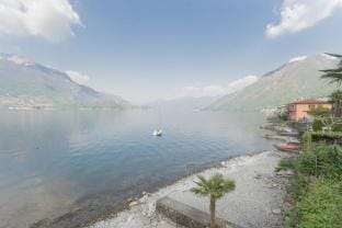 Dream Lake Apartments Hotel in Lombardy