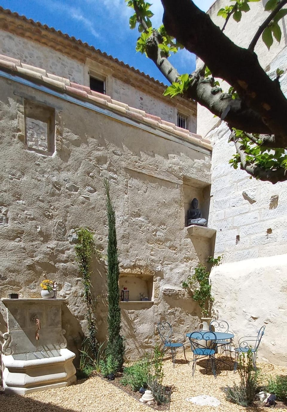 LA CASA DE BOULBON Hotel in Tarascon