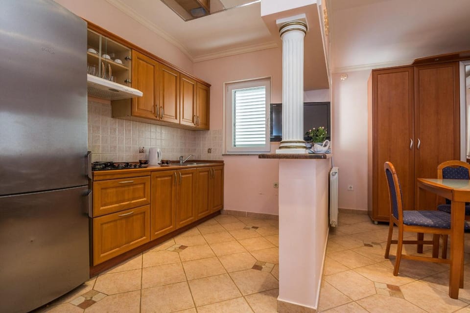 Apartments Weiss Hotel in Zadar County