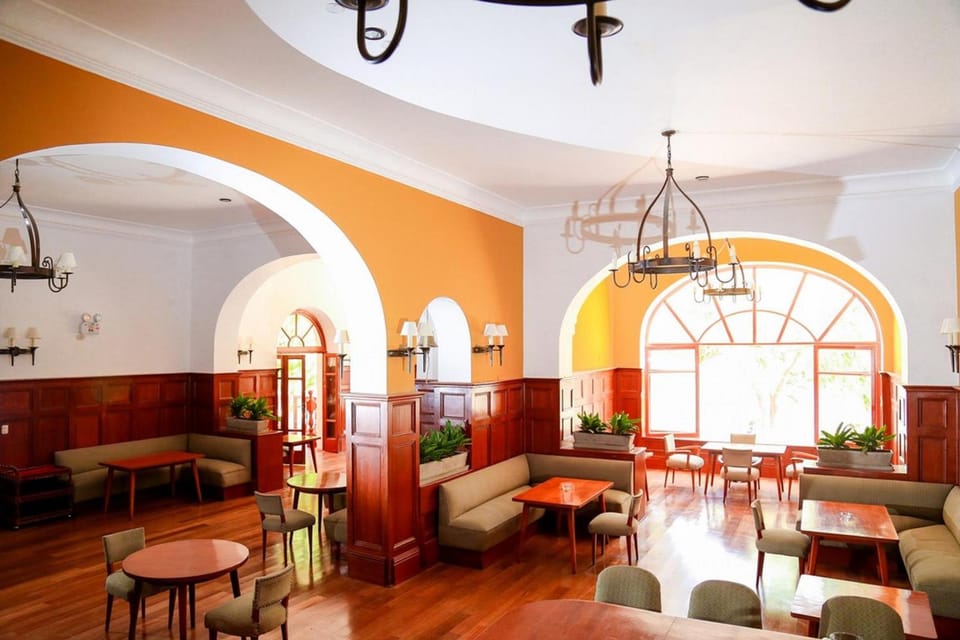 DM Hoteles Mossone - Ica Hotel in Ica