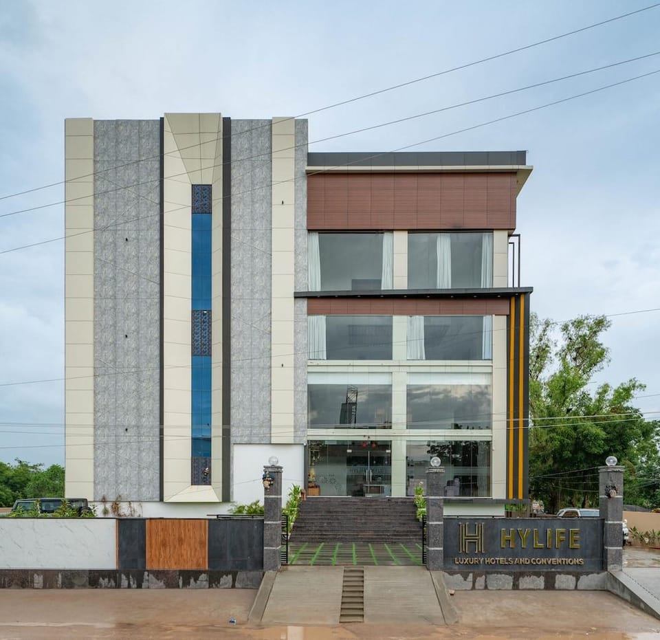 Hylife - Hotel and conventions Hotel in Telangana