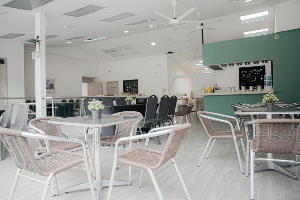 Basic Hotel Chipichape by Hoteles MS Hotel in Cali