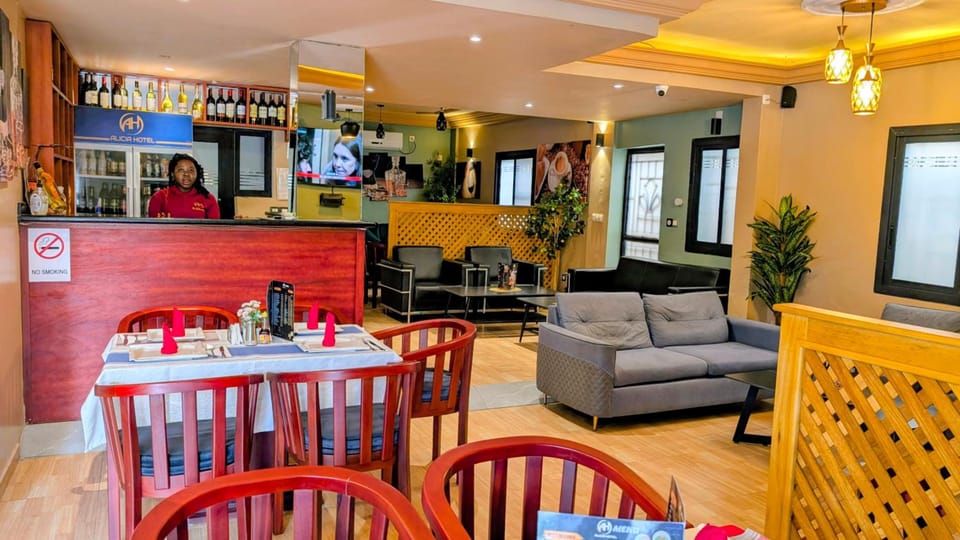 ALICIA HOTEL Hotel in Douala