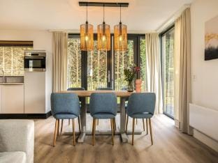 Villa by the Harbour with Sauna Hotel in Hellevoetsluis