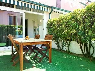 Charming villa in Porto Santa Margherita with private garden Hotel in Porto Santa Margherita