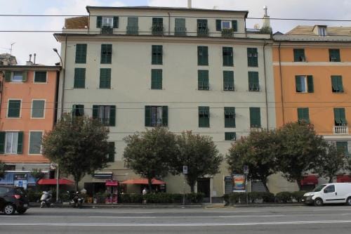 ROOMS 18A Hotel in Genoa
