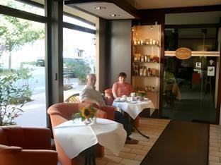 Hotel Pfalzer Hof, Zum Schokoladengießer Hotel in Rhineland-Palatinate