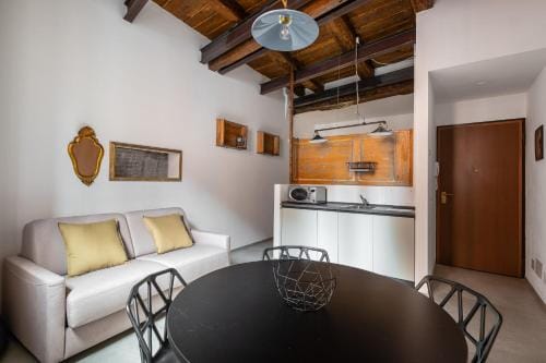 San Michele Apartments - Lapis by Wonderful Italy Hotel in Bologna