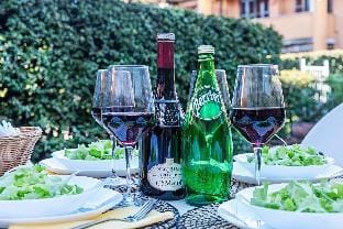 Artemisia B/1 con piscina by Wonderful Italy Hotel in Sirmione