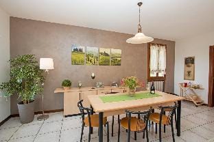 Dulcamara con piscina by Wonderful Italy Hotel in Lake Garda