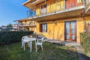 I Mosaici 1 Apartment by Wonderful Italy Hotel in Sirmione