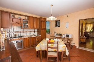 Le Ortensie 1 Apartment by Wonderful Italy Hotel in Lake Garda
