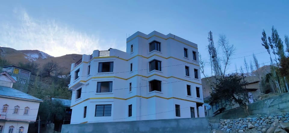 APRICOT INN KARGIL Hotel in India