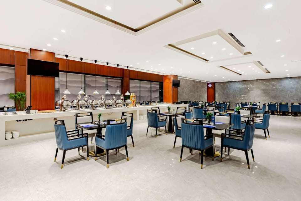 Howard Johnson Lakeview Hotel Huaibei Hotel in Jiangsu