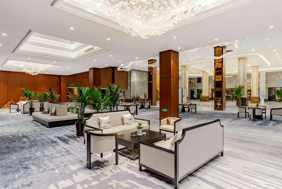 Howard Johnson Lakeview Hotel Huaibei Hotel in Jiangsu