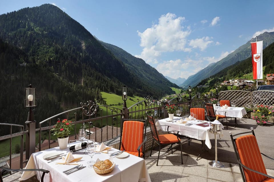 Hotel Post Kappl Hotel in Canton of Grisons