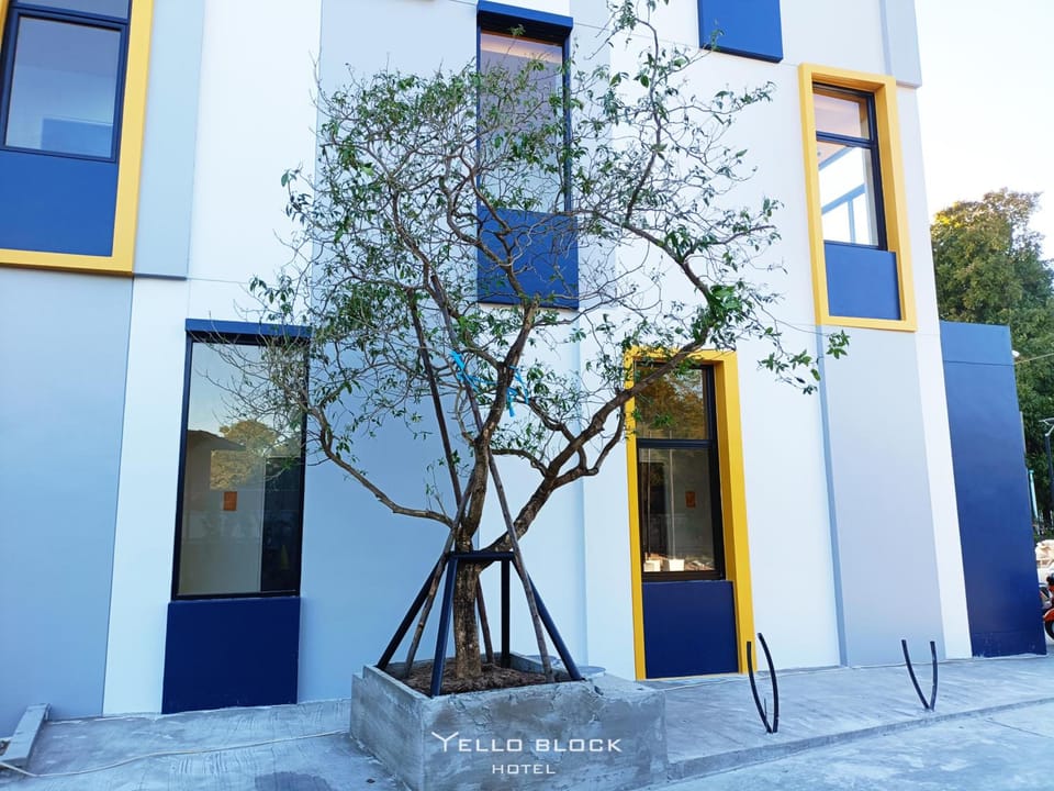 Yello Block Hotel Hotel in Laos