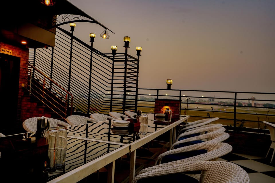 Hotel Cheelgadi Hotel in Jaipur