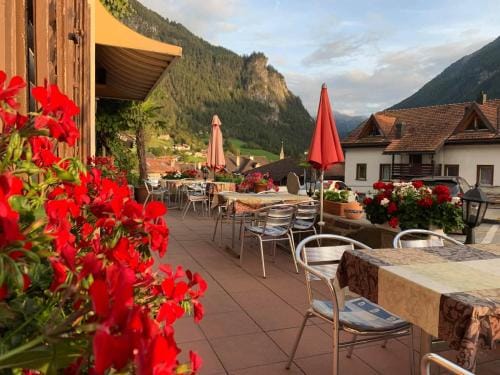 Hotel Restaurant Ratia Inn in Canton of Grisons