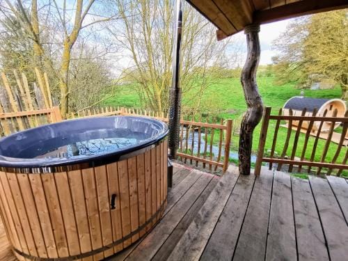La Cabane d'Ode Lodge in Wallonia, Belgium