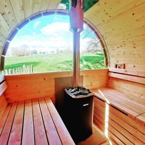 La Cabane d'Ode Lodge in Wallonia, Belgium