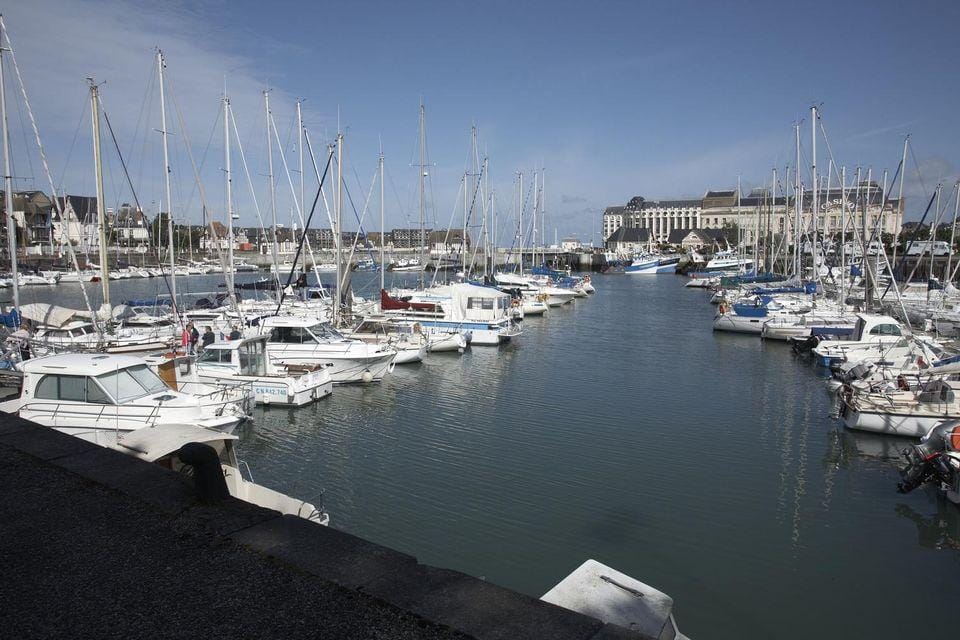 SOWELL RESIDENCES Le Port Hotel in Deauville
