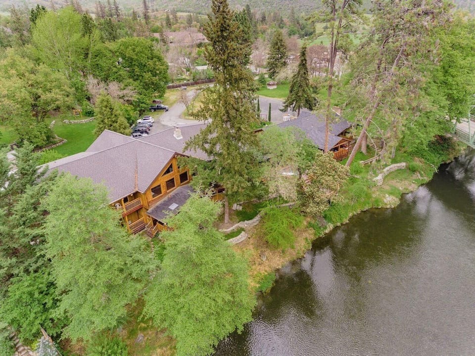 The Lindsay Lodge Hotel in Oregon