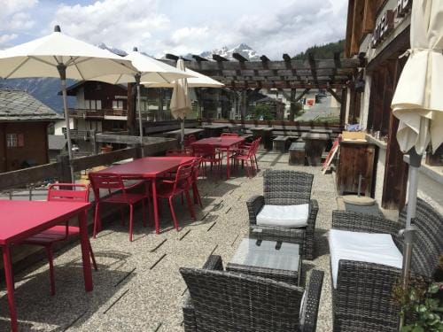 Hotel Restaurant Rothorn Hotel in Canton of Valais