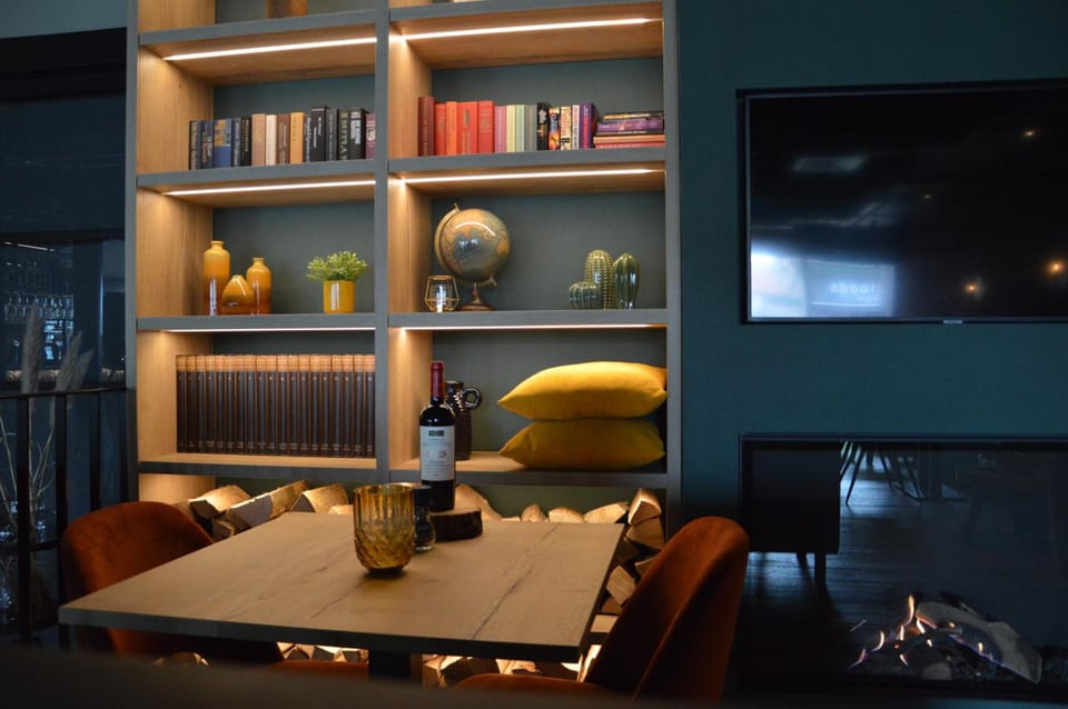 Hotel Rozenburg Hotel in South Holland (province)