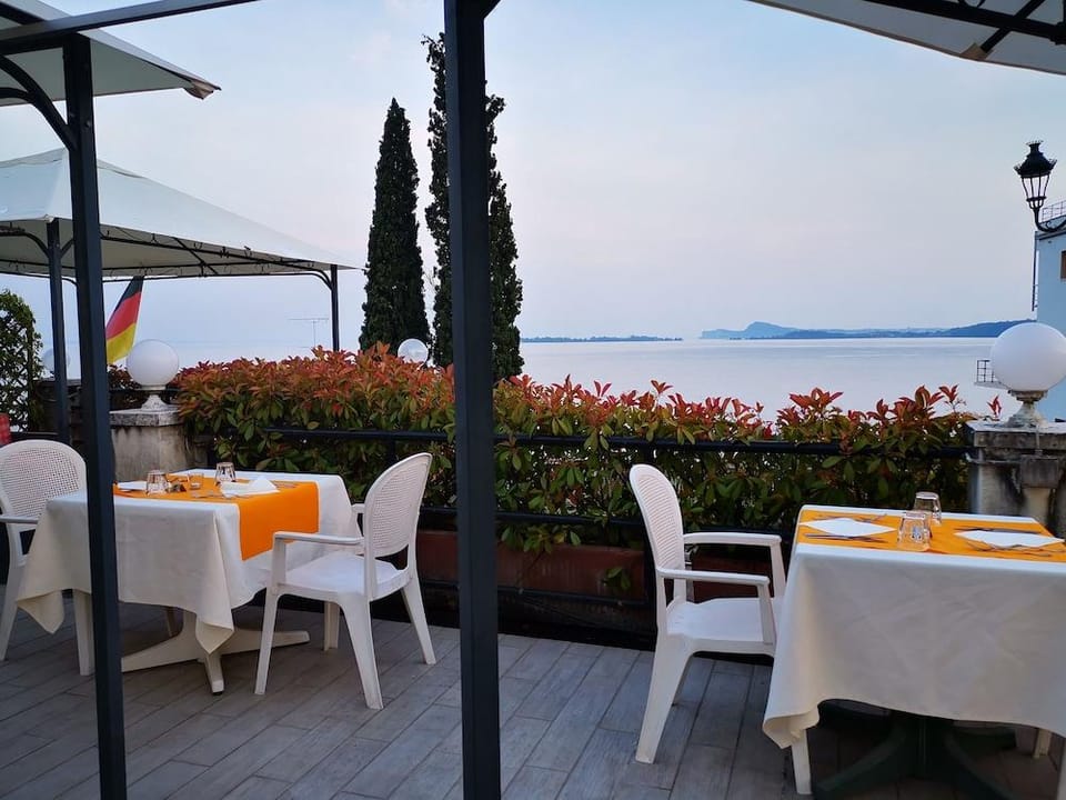 Hotel Aquavite Hotel in Gardone Riviera