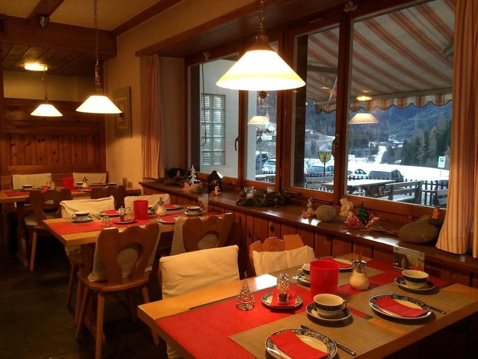 Hotel Schontal Hotel in Canton of Grisons