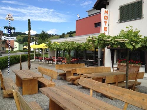 Hotel Schutzenhaus Hotel in Canton of Zurich