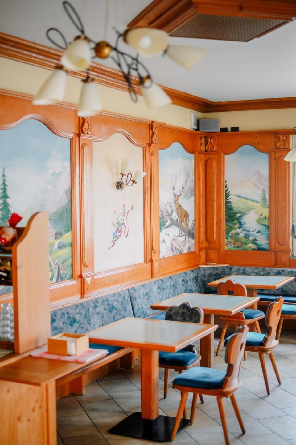 Bar/lounge